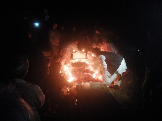 img_20161109_1813584_rewind